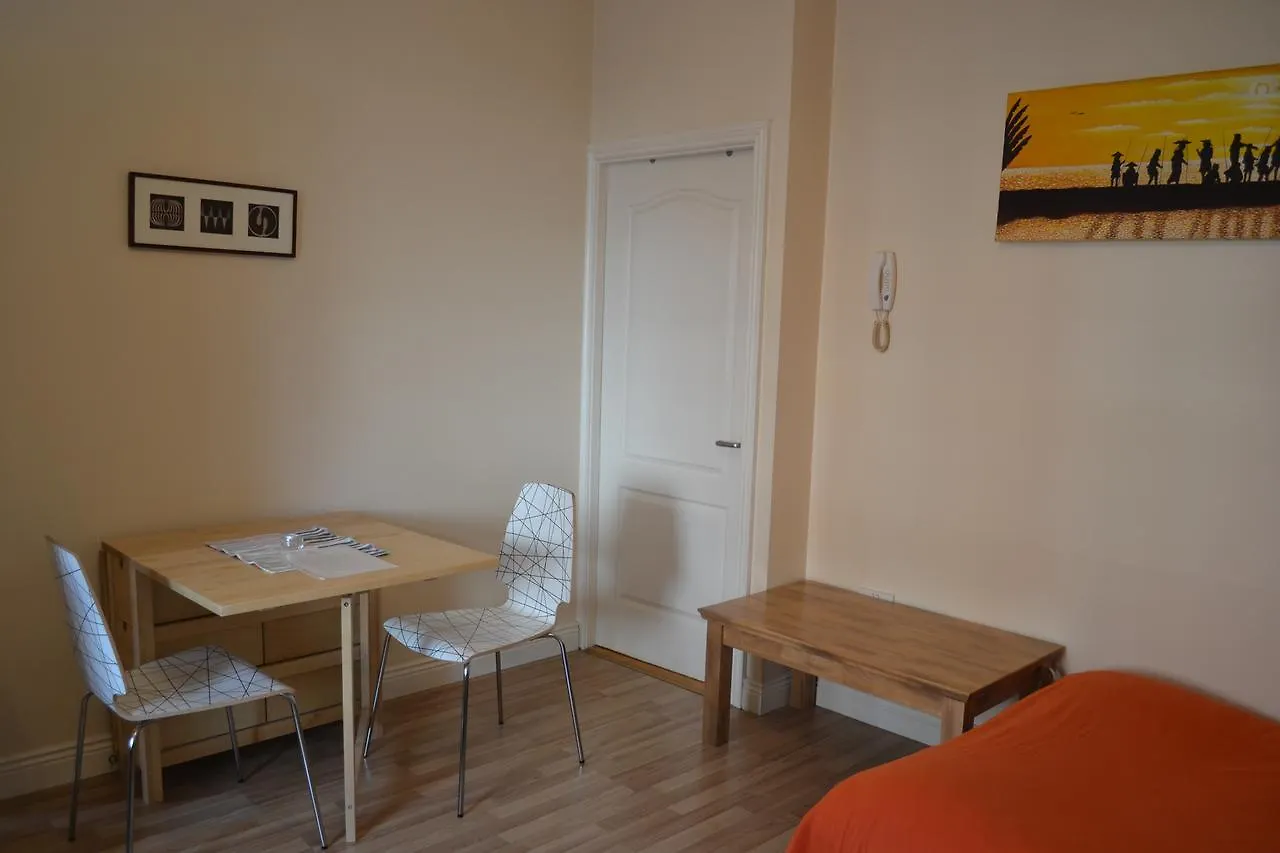 Gordon Street Apartments, City Centre 더블린 아파트
